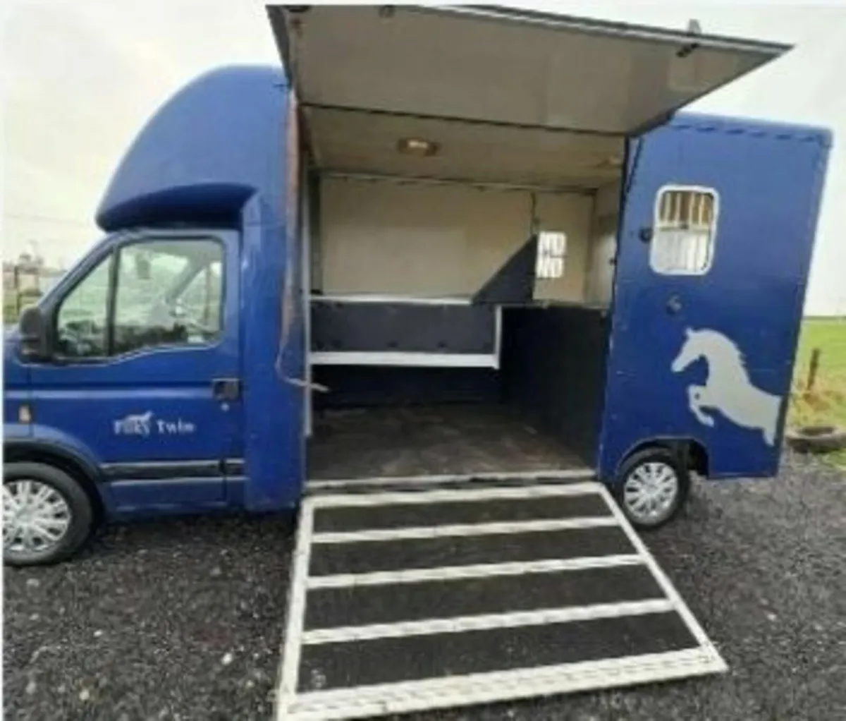 Horse van can drive on  a B licence - Image 1