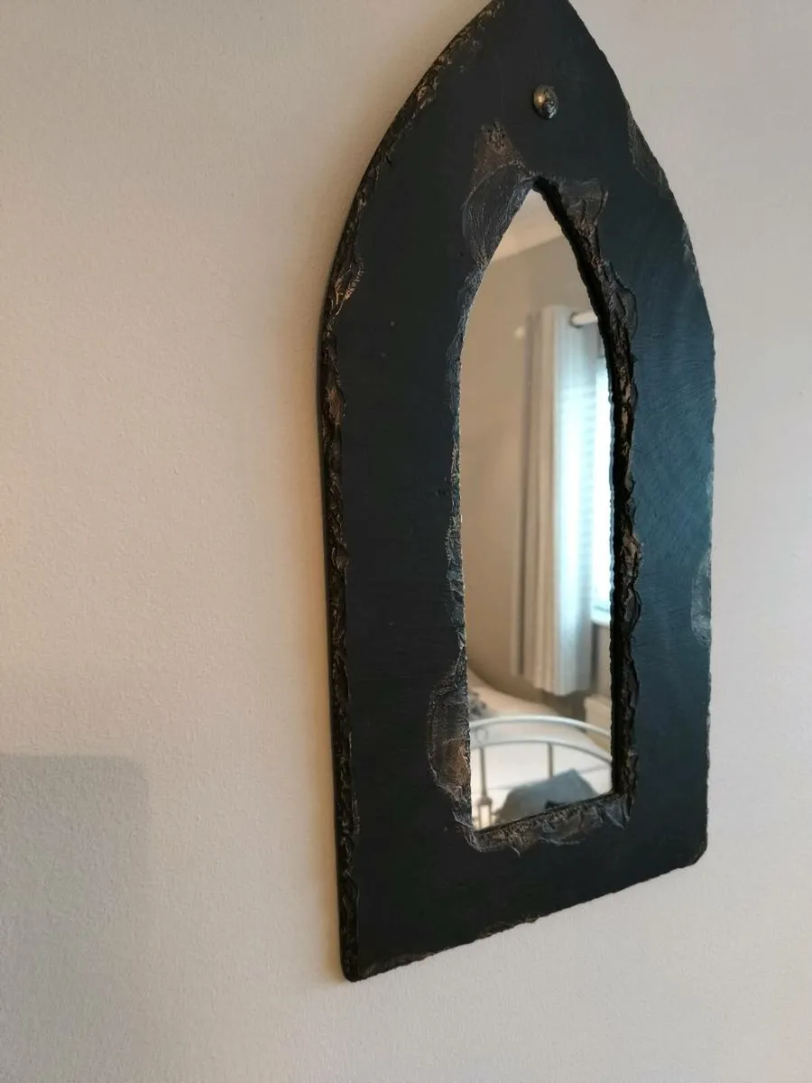 Slate mirror - Image 1