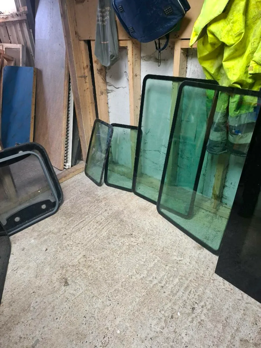 Campervan windows and sky lights for sale. - Image 1