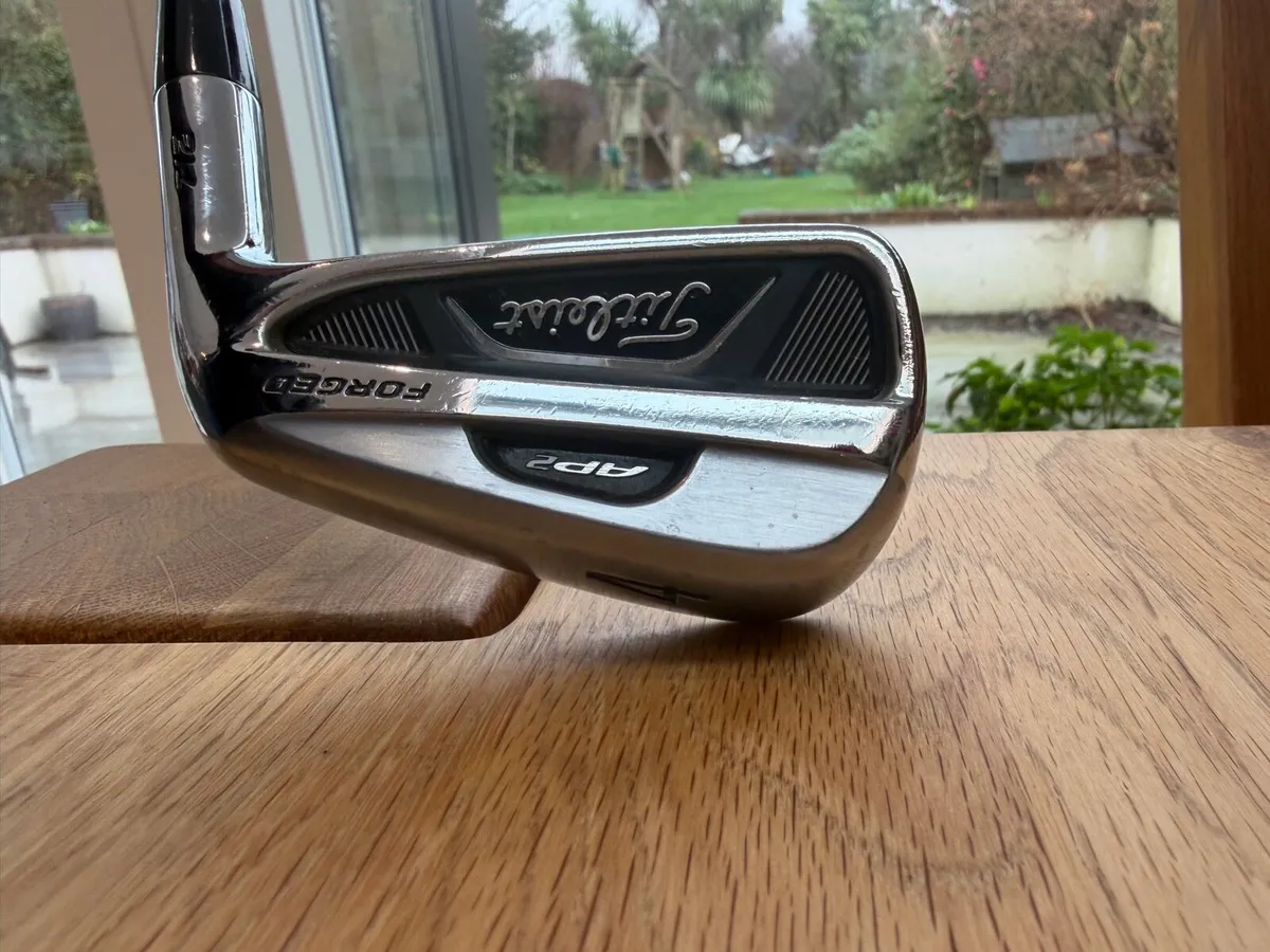 Titleist AP2 forge 712 irons - Image 3