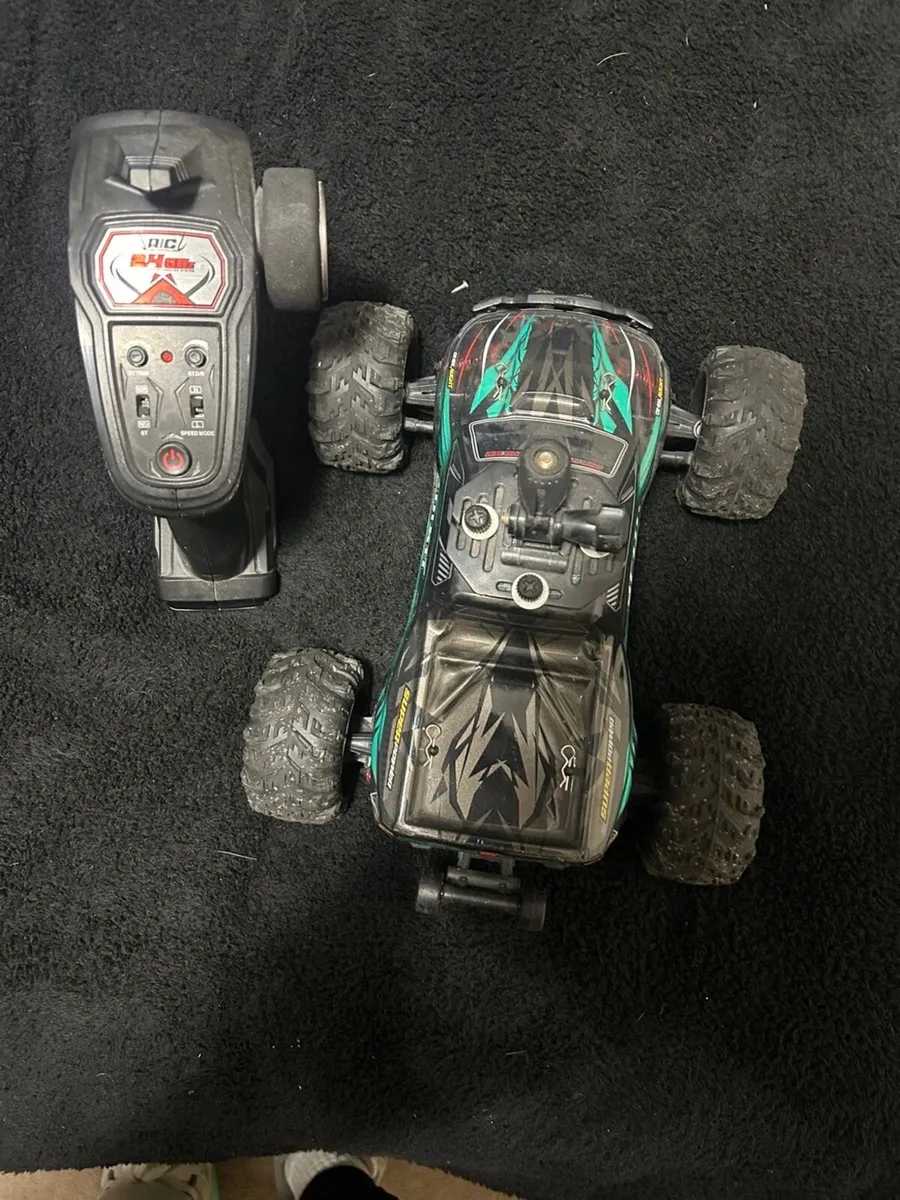 Toy racer car - Image 3