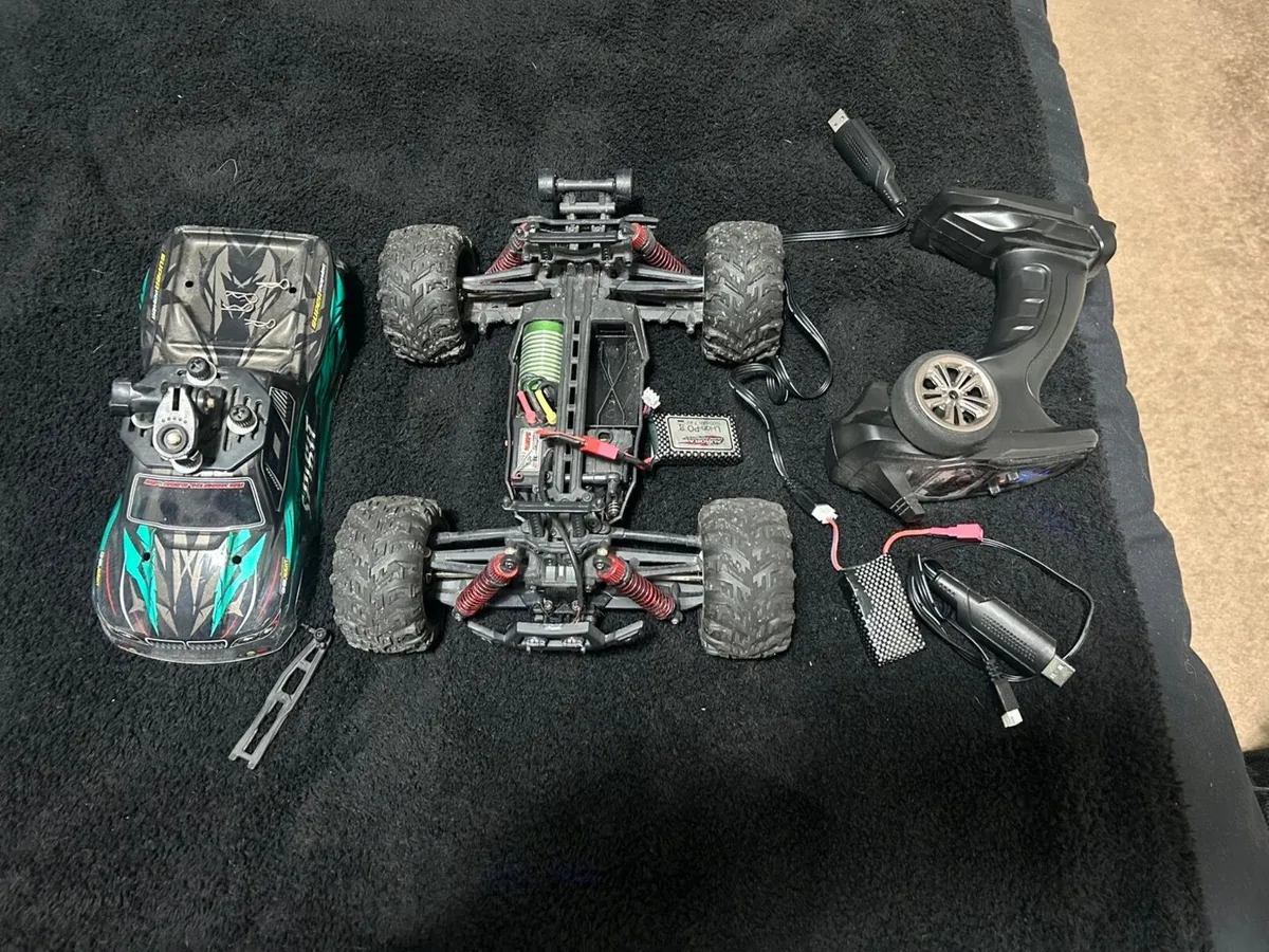 Toy racer car - Image 4