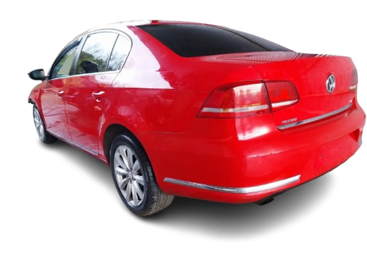 2013 VOLKSWAGEN PASSSAT For Breaking/Dismantling - Image 4