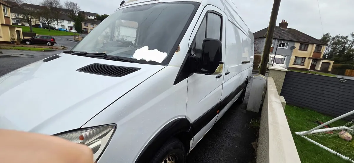 Mercedes Sprinter - Image 3
