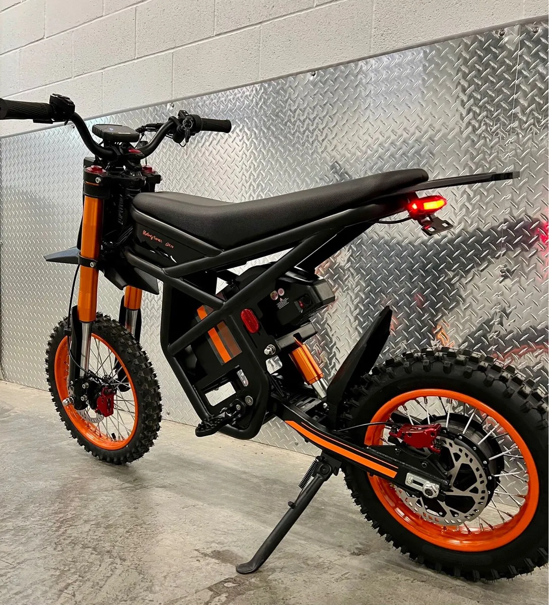 Brand new dirt bike surron style - Image 1