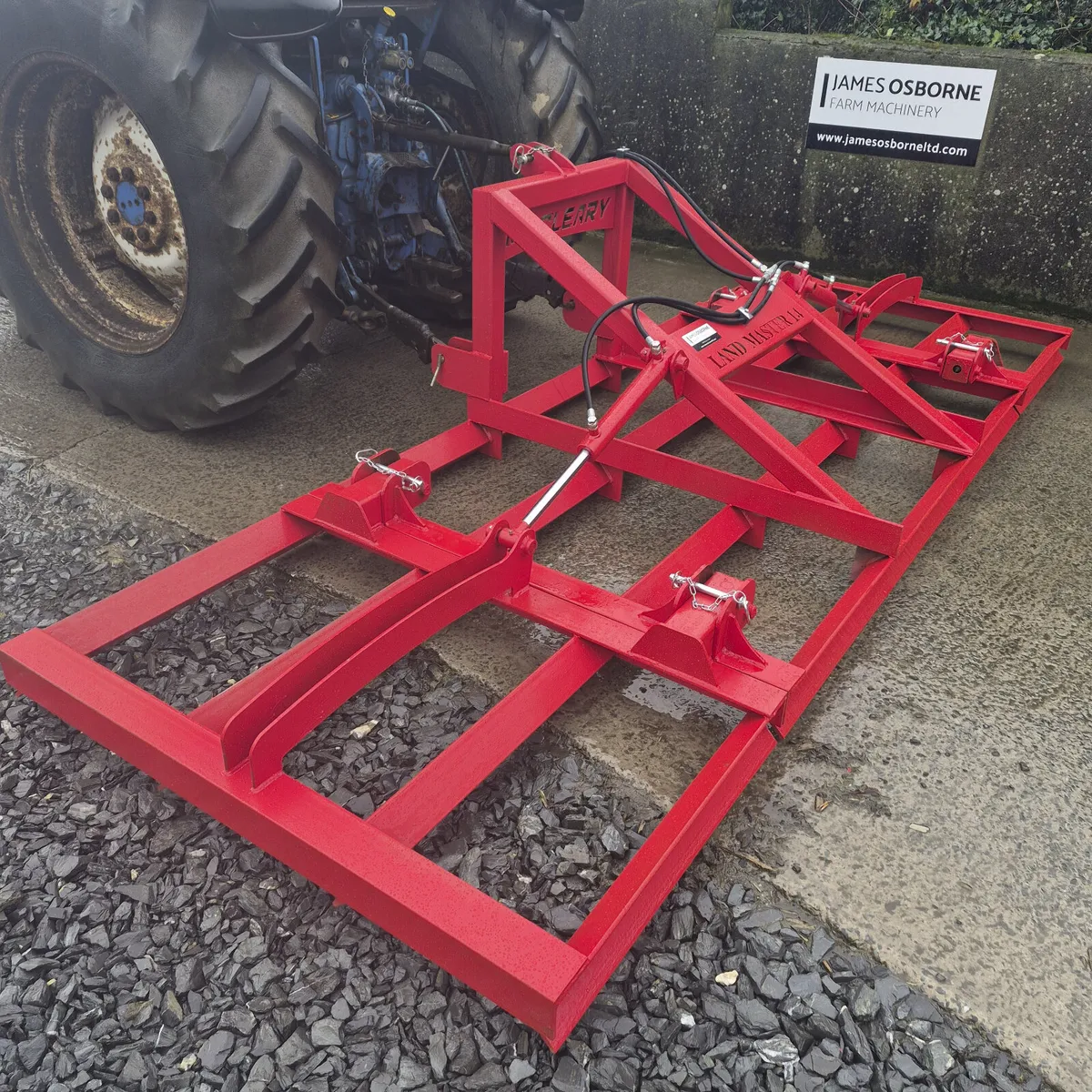 McCleary Landmaster 14ft Hyd Folding Leveller - Image 1