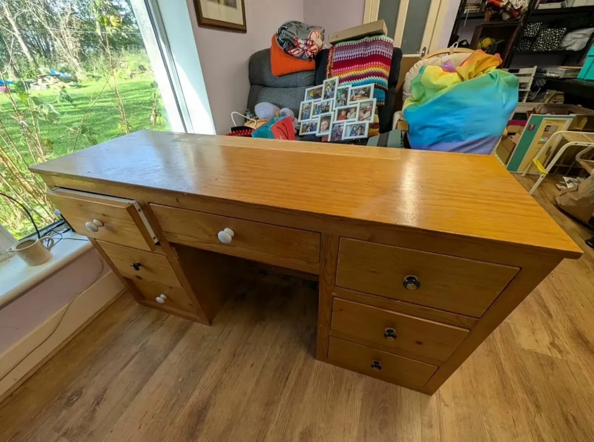 Dressing Table - Image 4