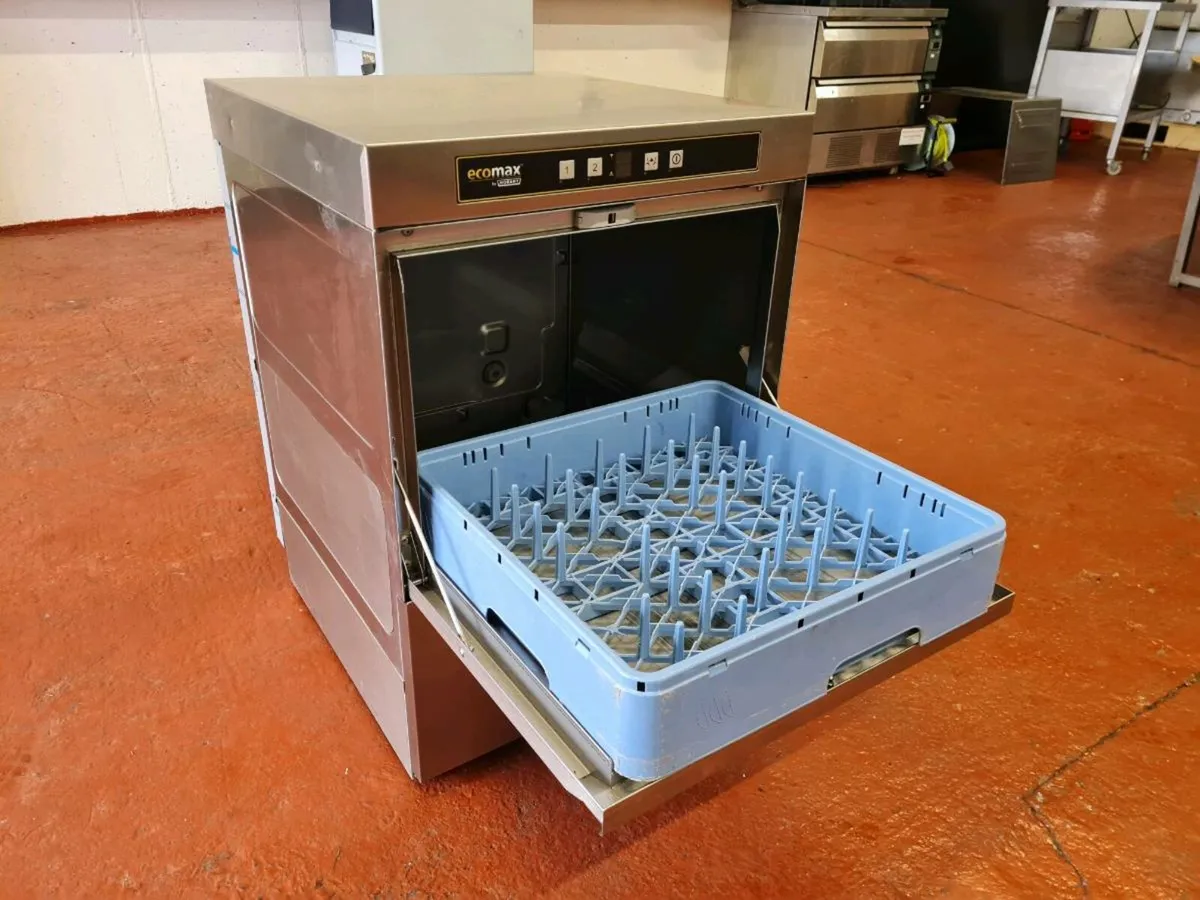 Hobart Ecomax Dishwasher - Image 1