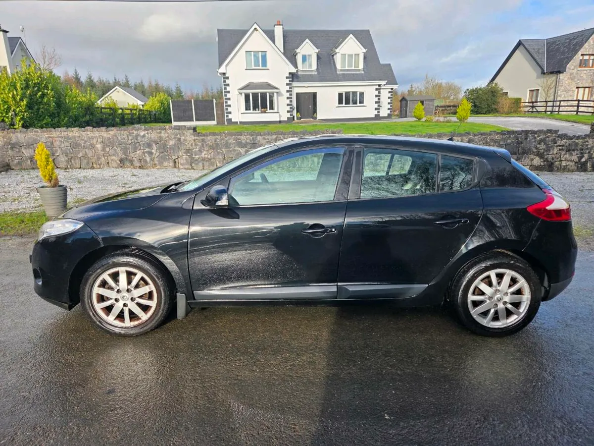 2012 Renault megane 1.5 diesel 5dr - Image 4