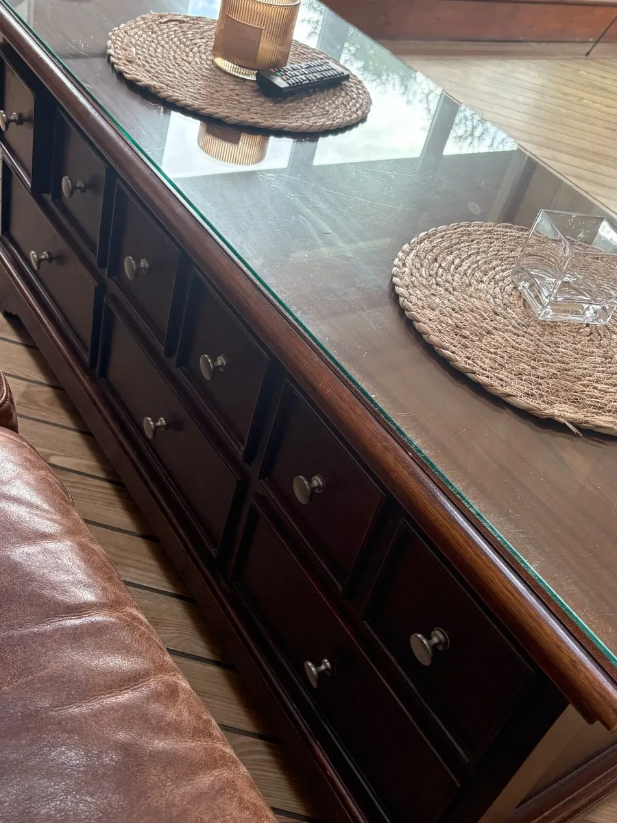 Coffee table - Image 1