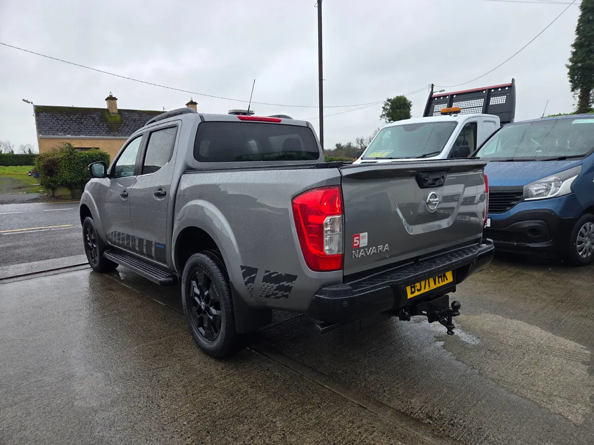 NISSAN NAVARA CREWCAB TOP SPEC - Image 2