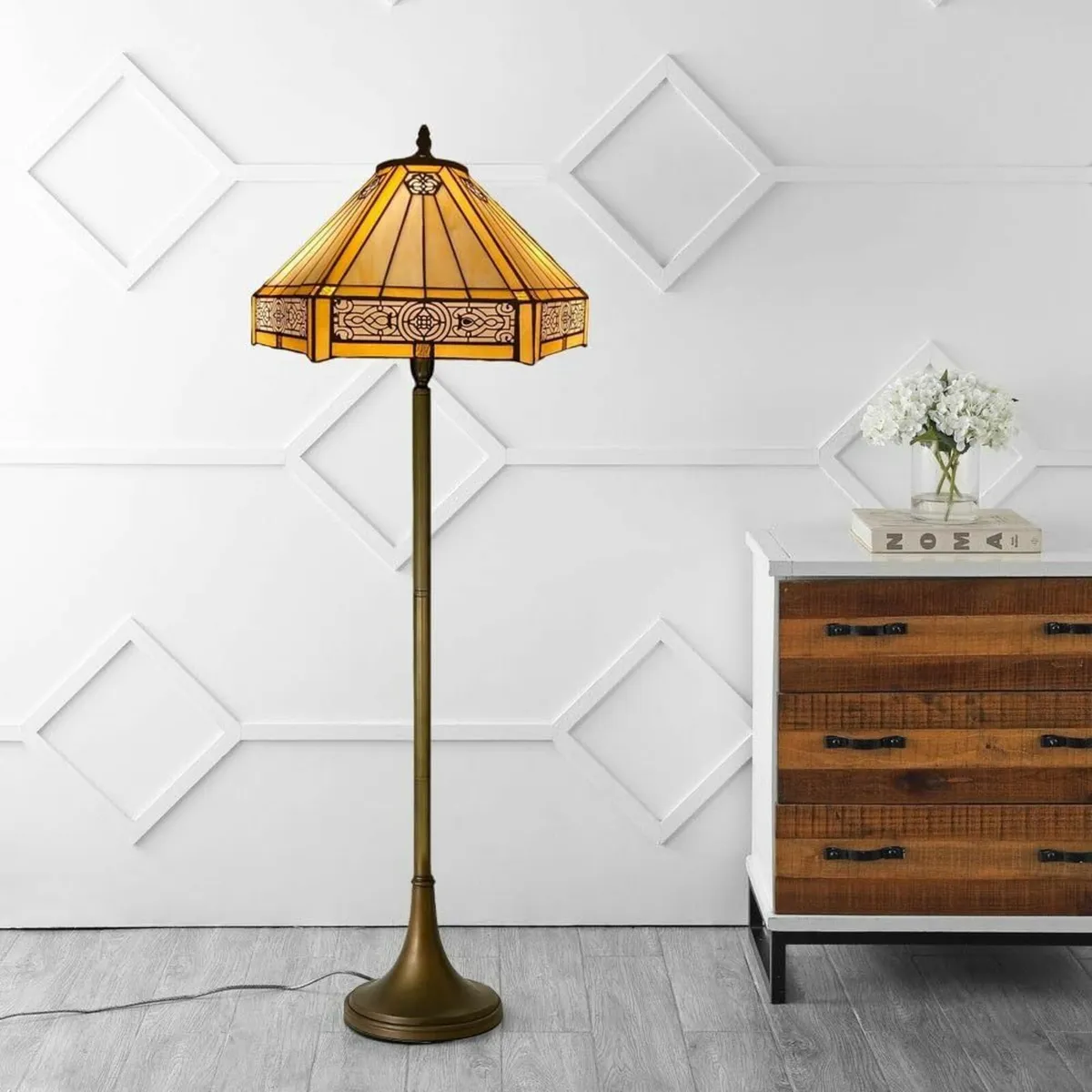 Tiffany Floor Lamps Stunning Quality Handcrafted - Image 3