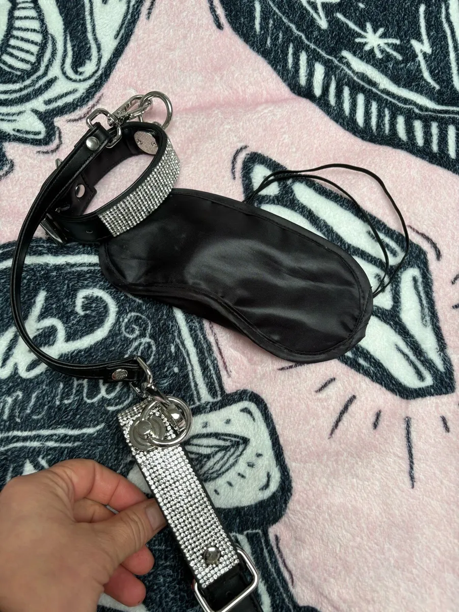 Handcuff set - Image 2