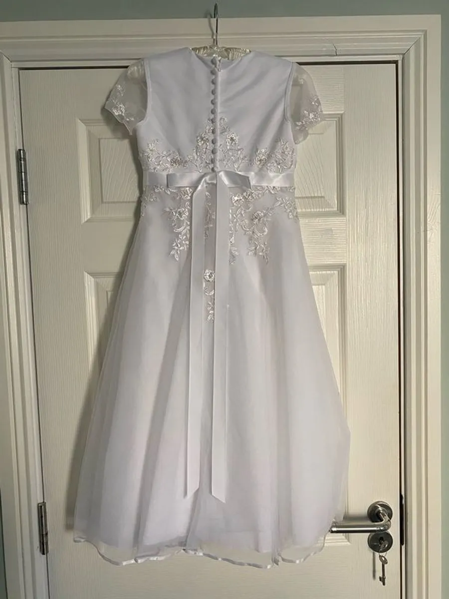 communion dress - Image 1