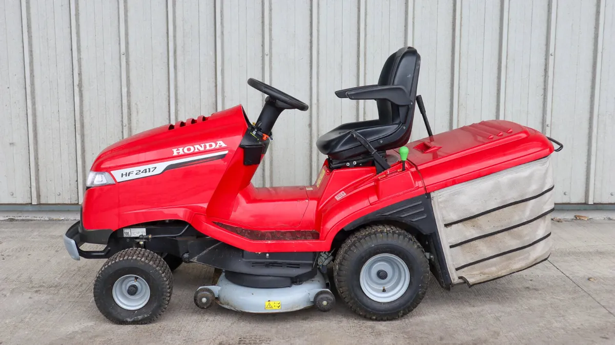 ⚡Rare 2022 Honda HF2417 – Mint – Only 50 Hours ⚡ - Image 4