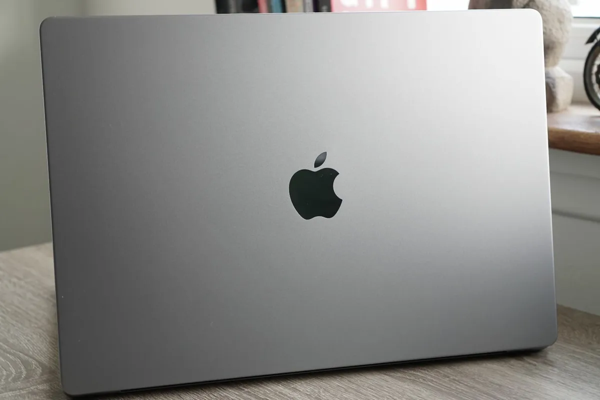 MacBook Pro 16" M1 Pro | 32GB RAM | 512GB | 2021 - Image 3