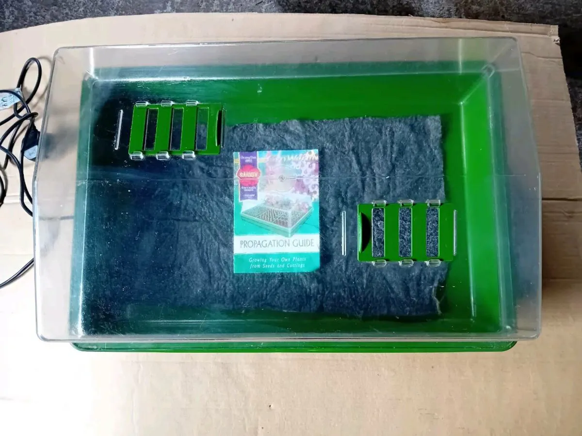 Heated Propogator - Image 1