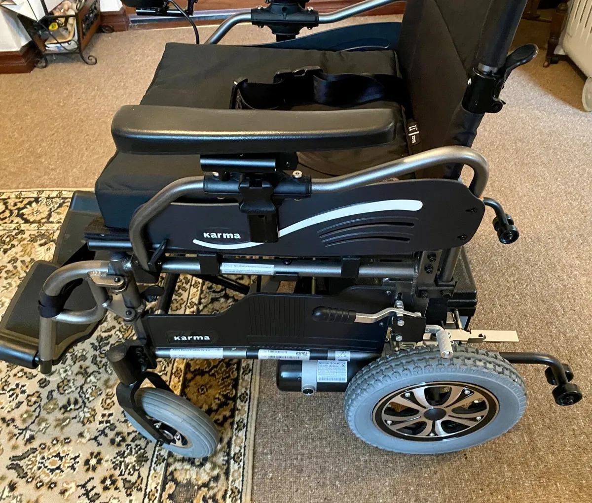 Karma powered electric wheelchair kp 25.5 series - Image 2