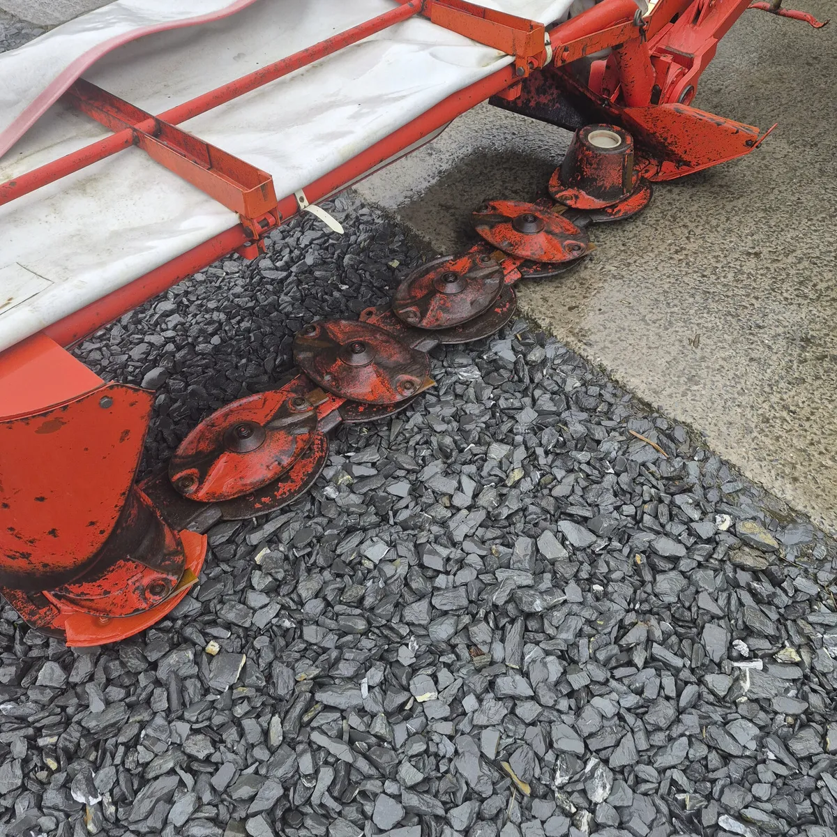 Kuhn GMD 66 Mower - Image 4