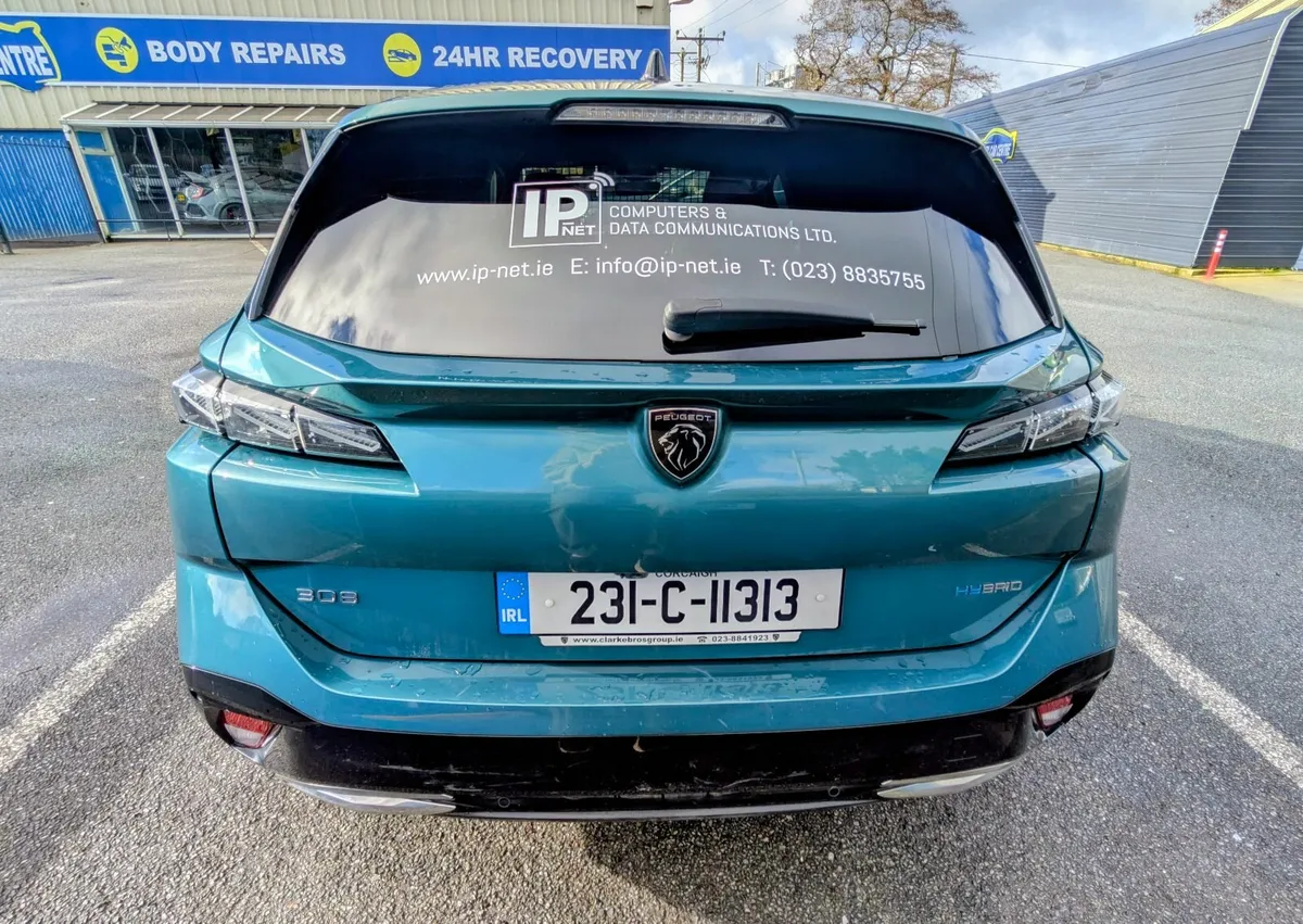 Peugeot 308sw GT Line PHEV Commercial - Image 4