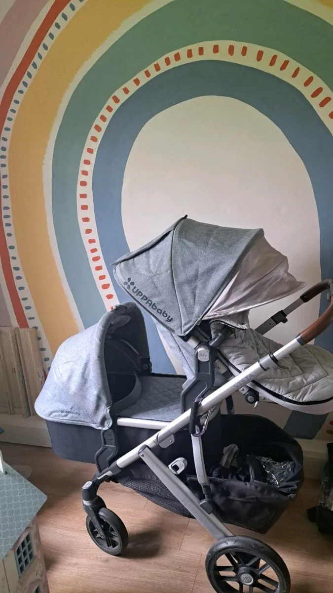 Uppababy Vista V2 Cosy ganoosh & double adaptors - Image 3