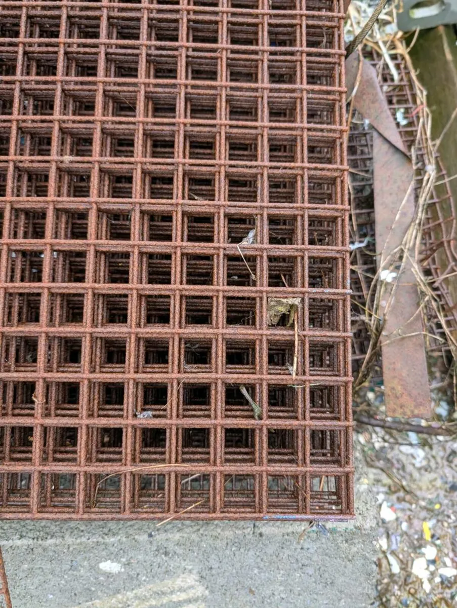 Steel cage mesh - Image 1