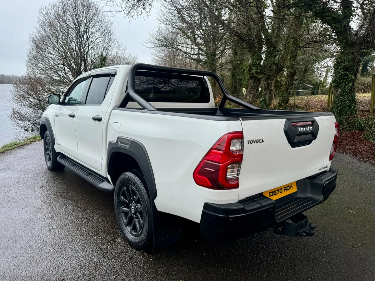 2021 Toyota Hilux Invincible X - Image 3