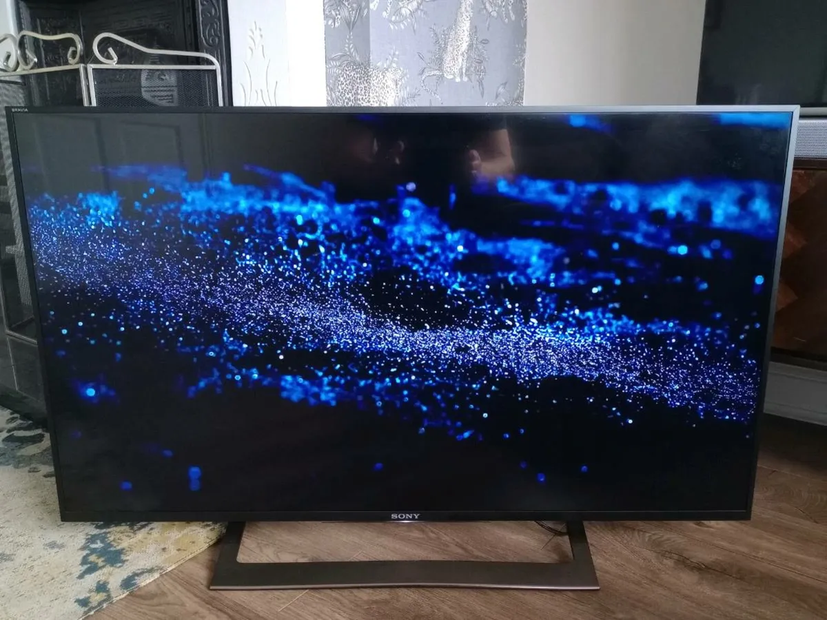 Sony 43"UHD SMART android tv 43XD8099 + sound bar - Image 2