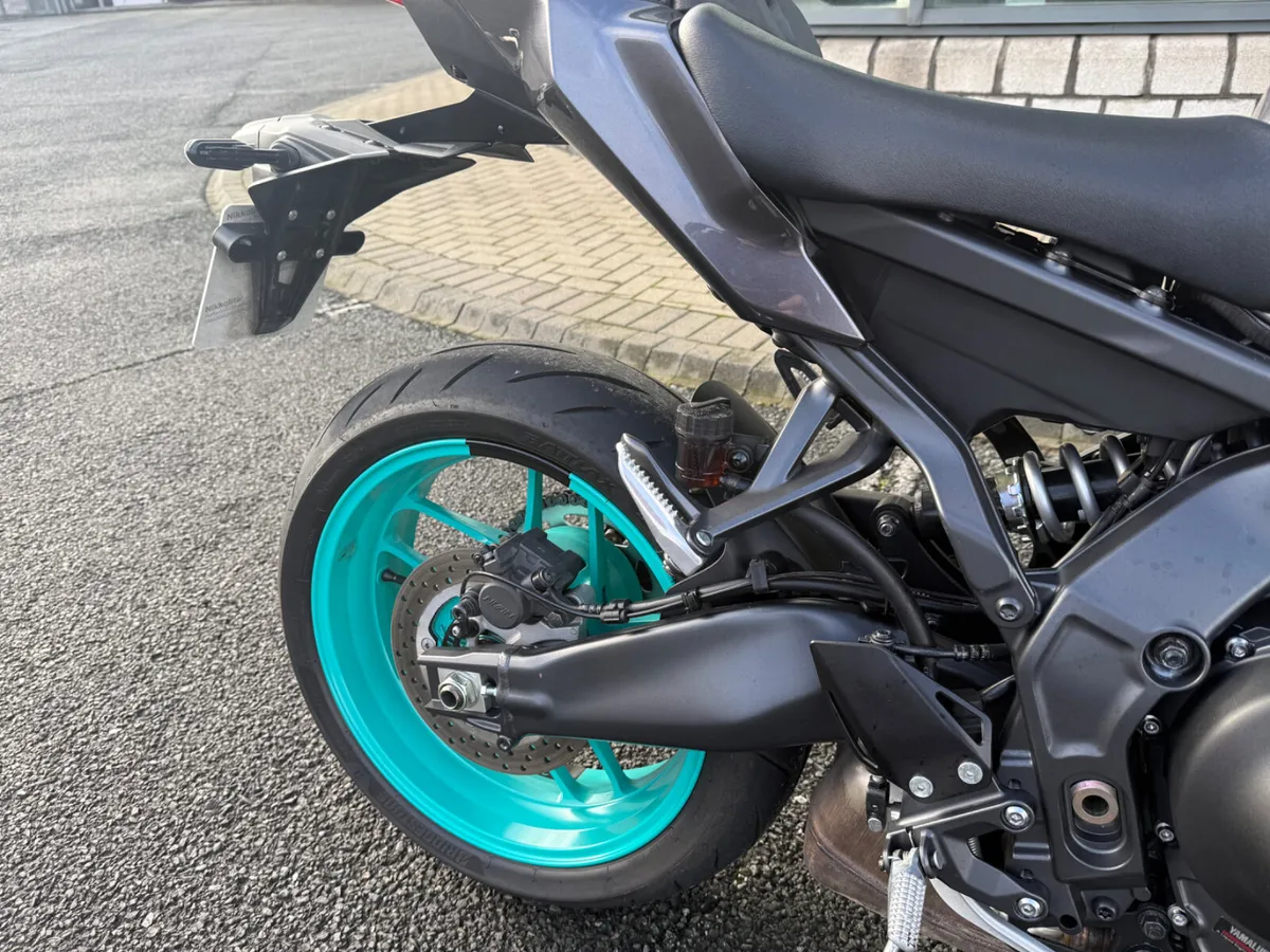 2025 Yamaha MT09 Y-AMT Demo Bike - Image 3