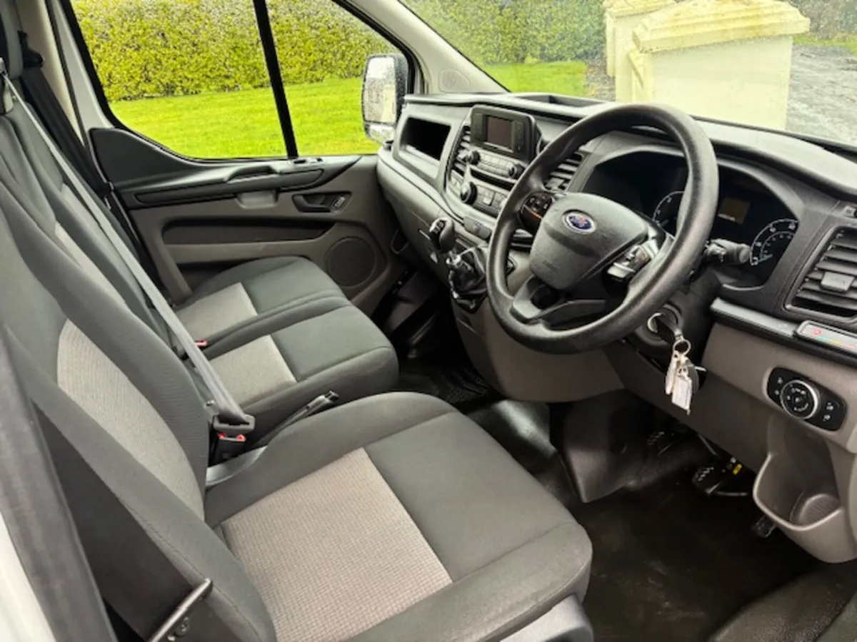 Ford Transit Custom ** €215 VRT ** - Image 3