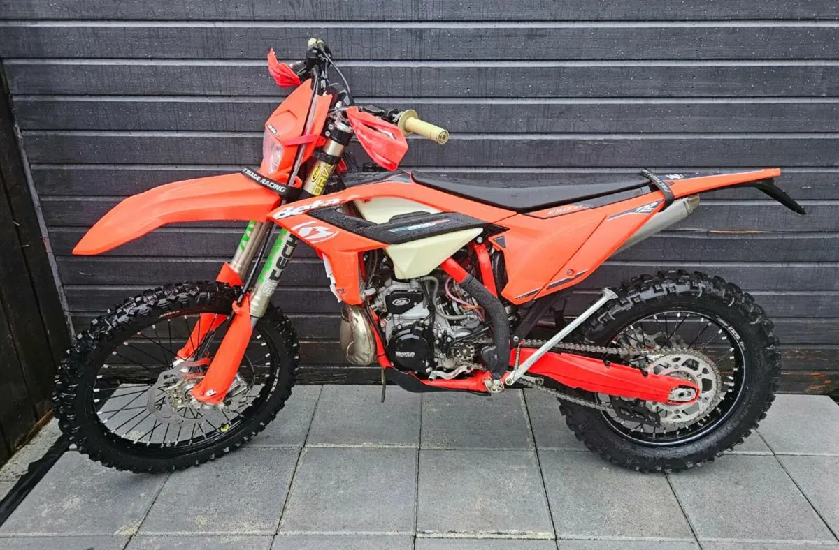 2023 Beta 250 RR enduro LOW hours - Image 1