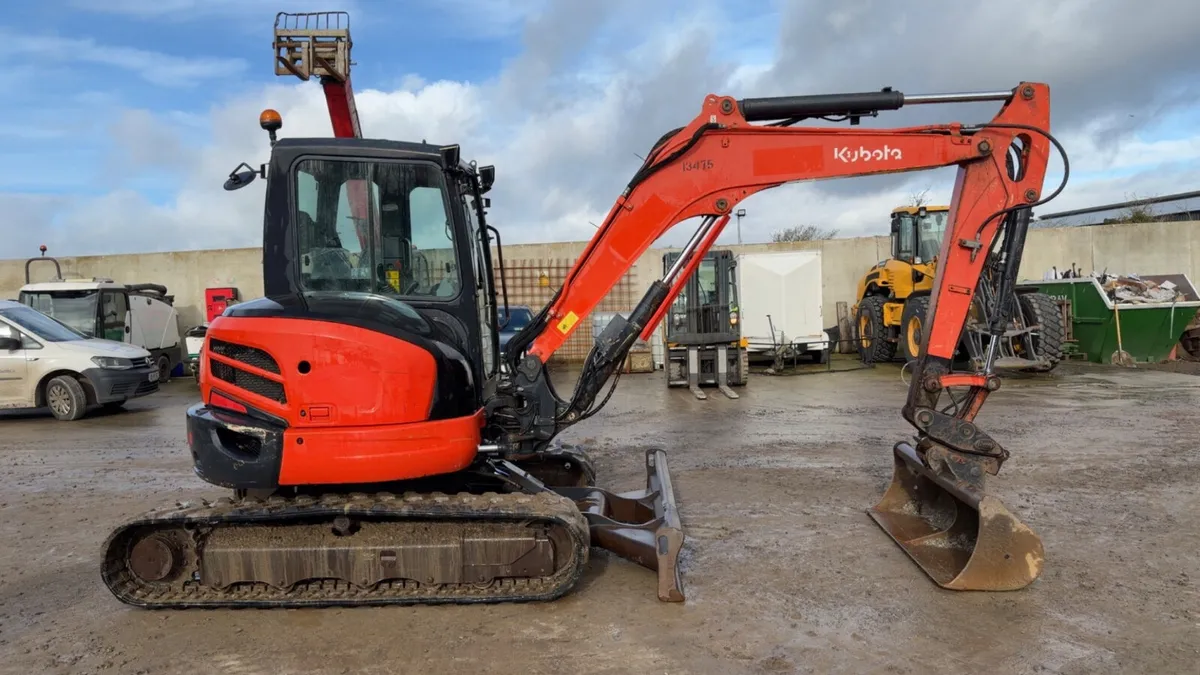 Kubota U55-4 - Image 2