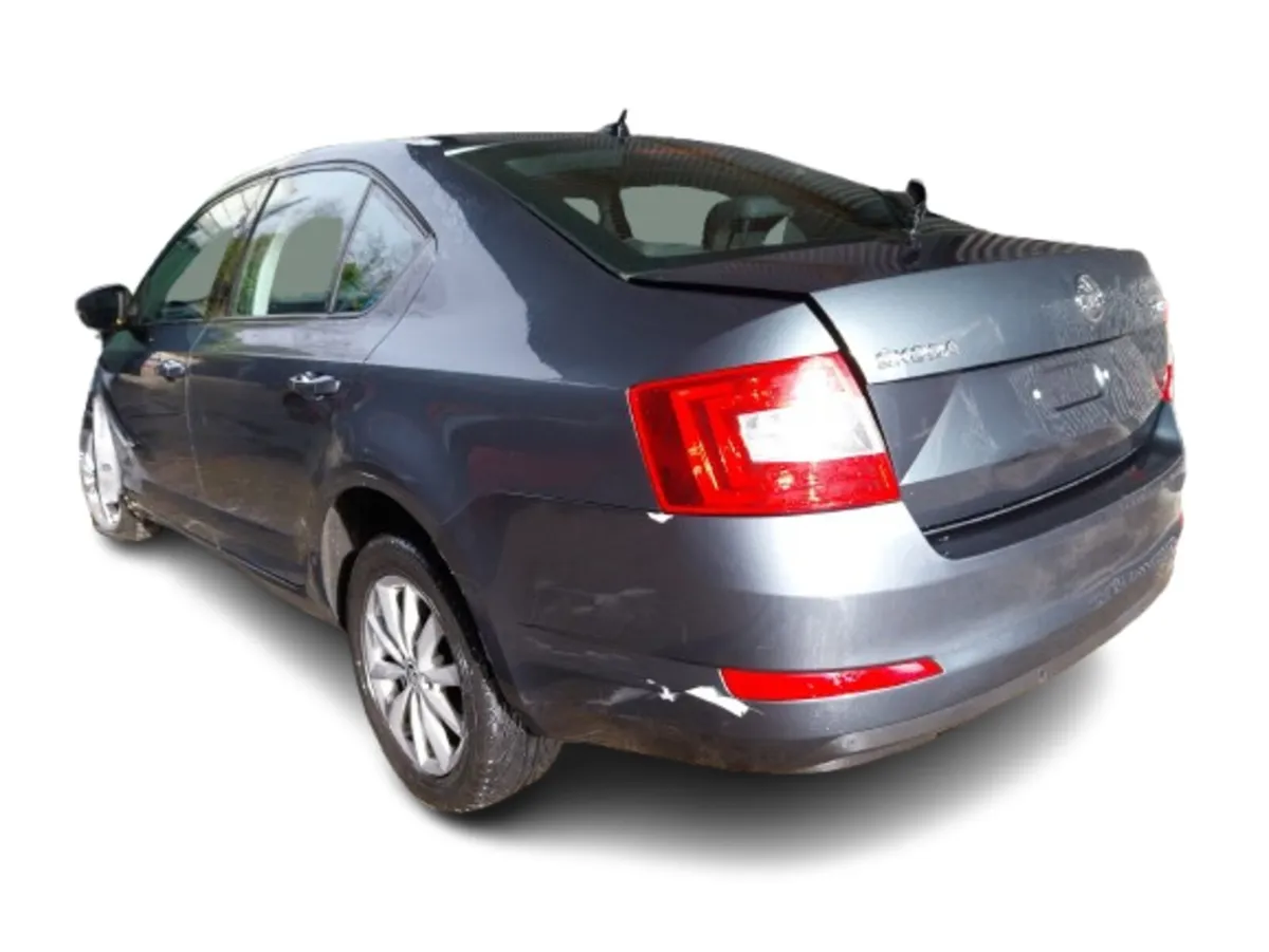 2014 SKODA OCTAVIA  For Breaking/Dismantling - Image 4