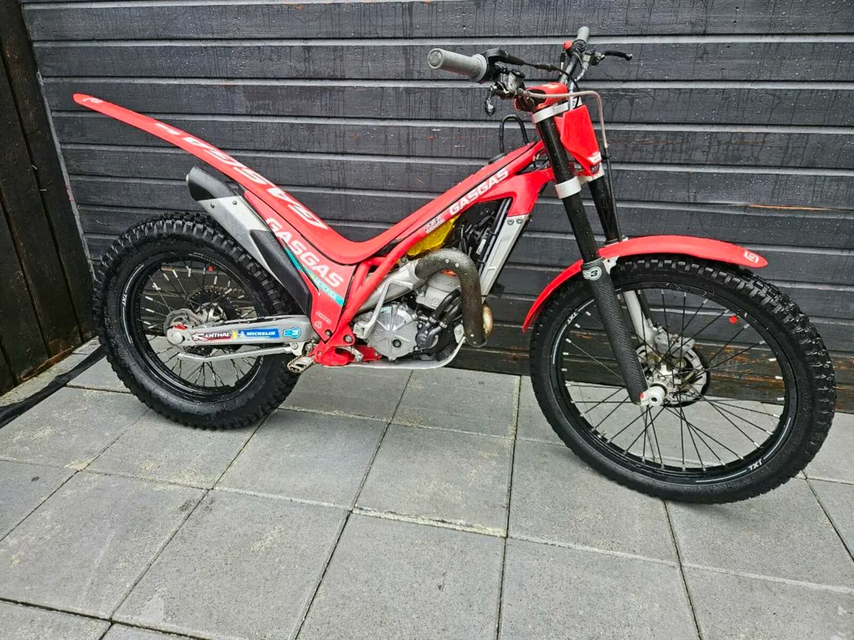 Gasgas 300cc txt trials bike absolutely mint - Image 2