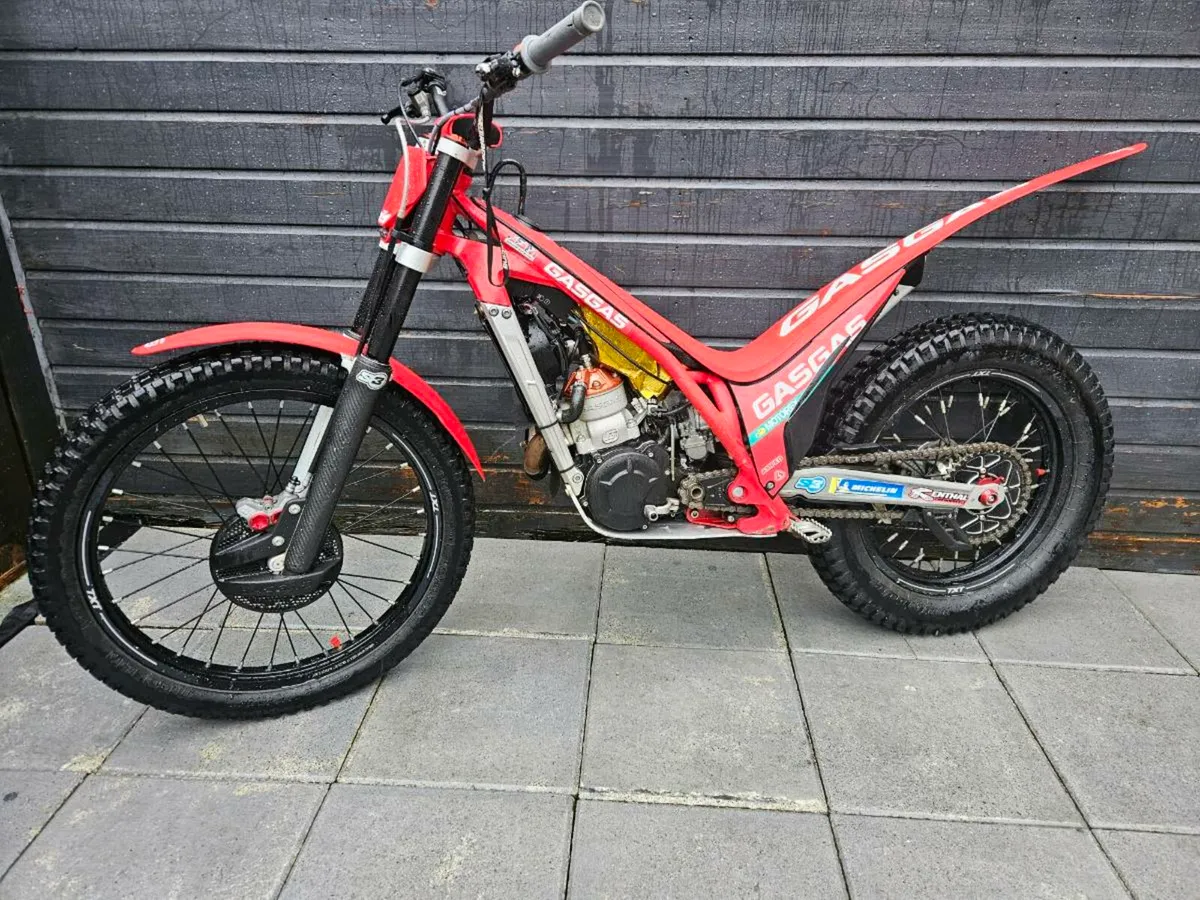Gasgas 300cc txt trials bike absolutely mint - Image 4