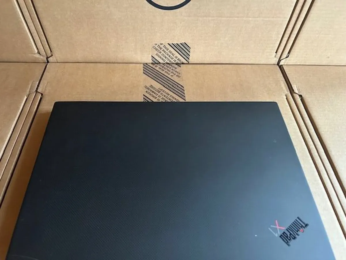 Lenovo X1 Extreme Touch i9-32GB-SSD-Graphics - Image 2