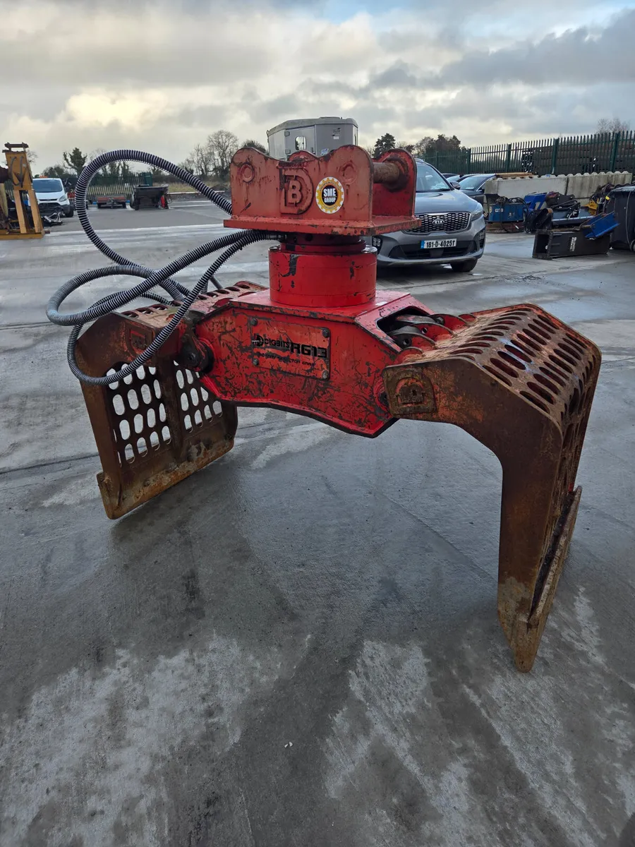 Digbits 13 ton Selector Grab - Image 1