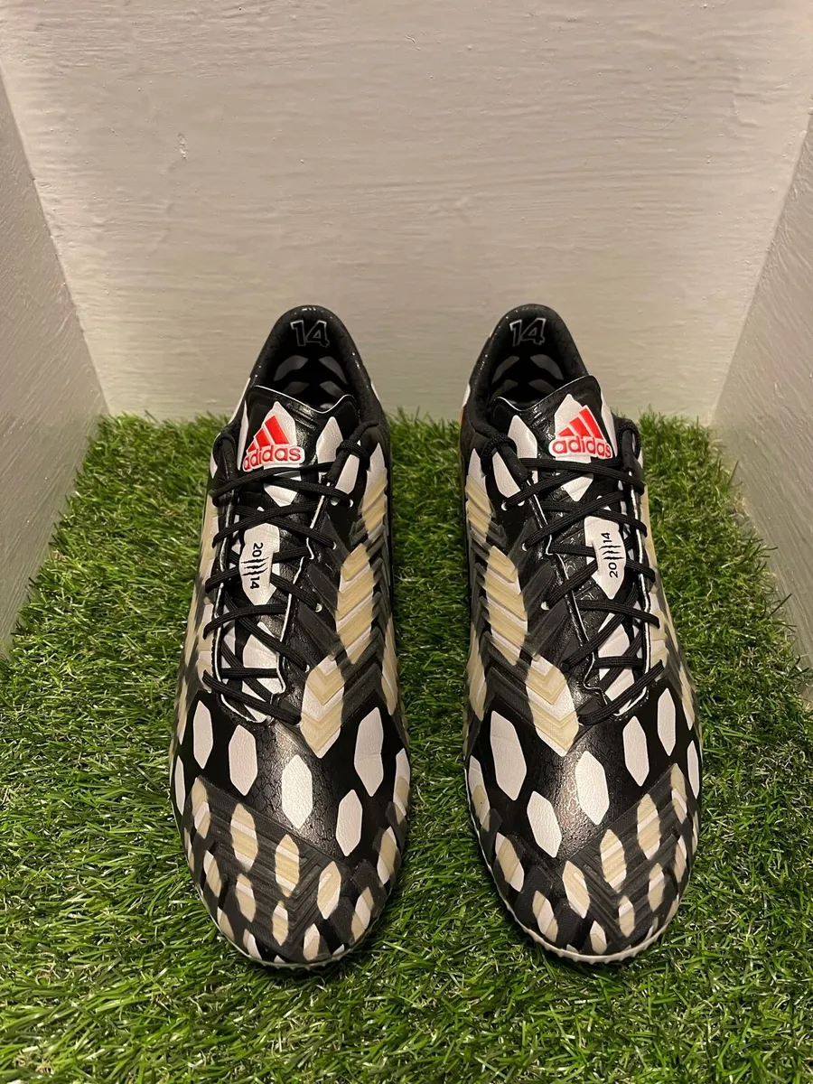 Adidas Predator Instinct FG Football Boots | UK 10 - Image 4