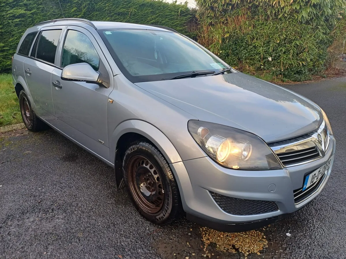 10 Opel Astra 1.3cdti Estate cheap tax - Image 1