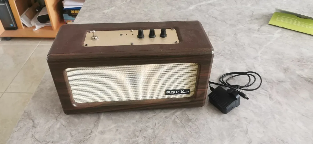 Bluetooth speaker - Image 1