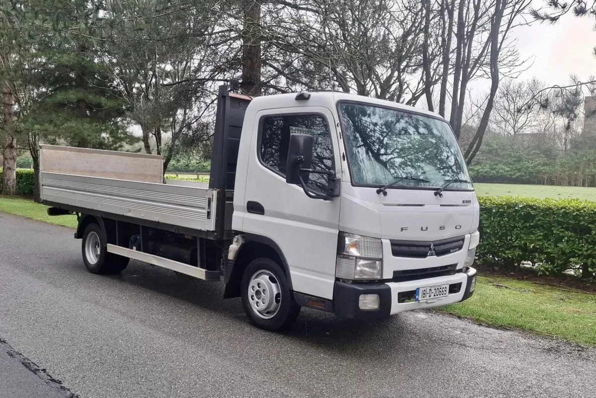 Fuso Canter Dropside Tail lift  2018 DOE 2/27 - Image 4