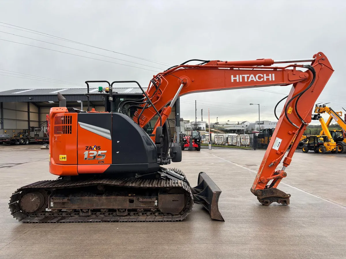 HITACHI ZX135 USBL-7 - Image 4