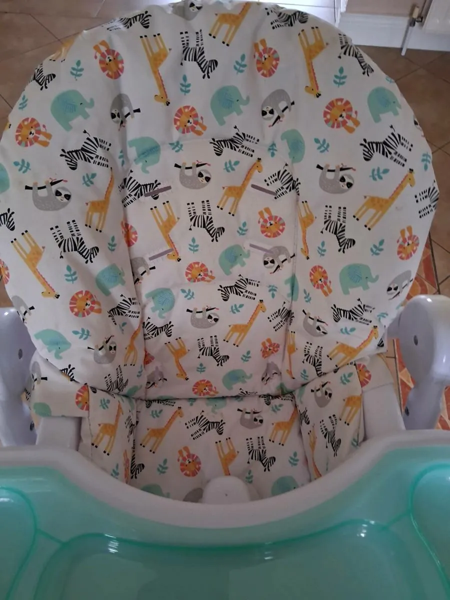 Baby Lo Adjustable High Chair - Image 3