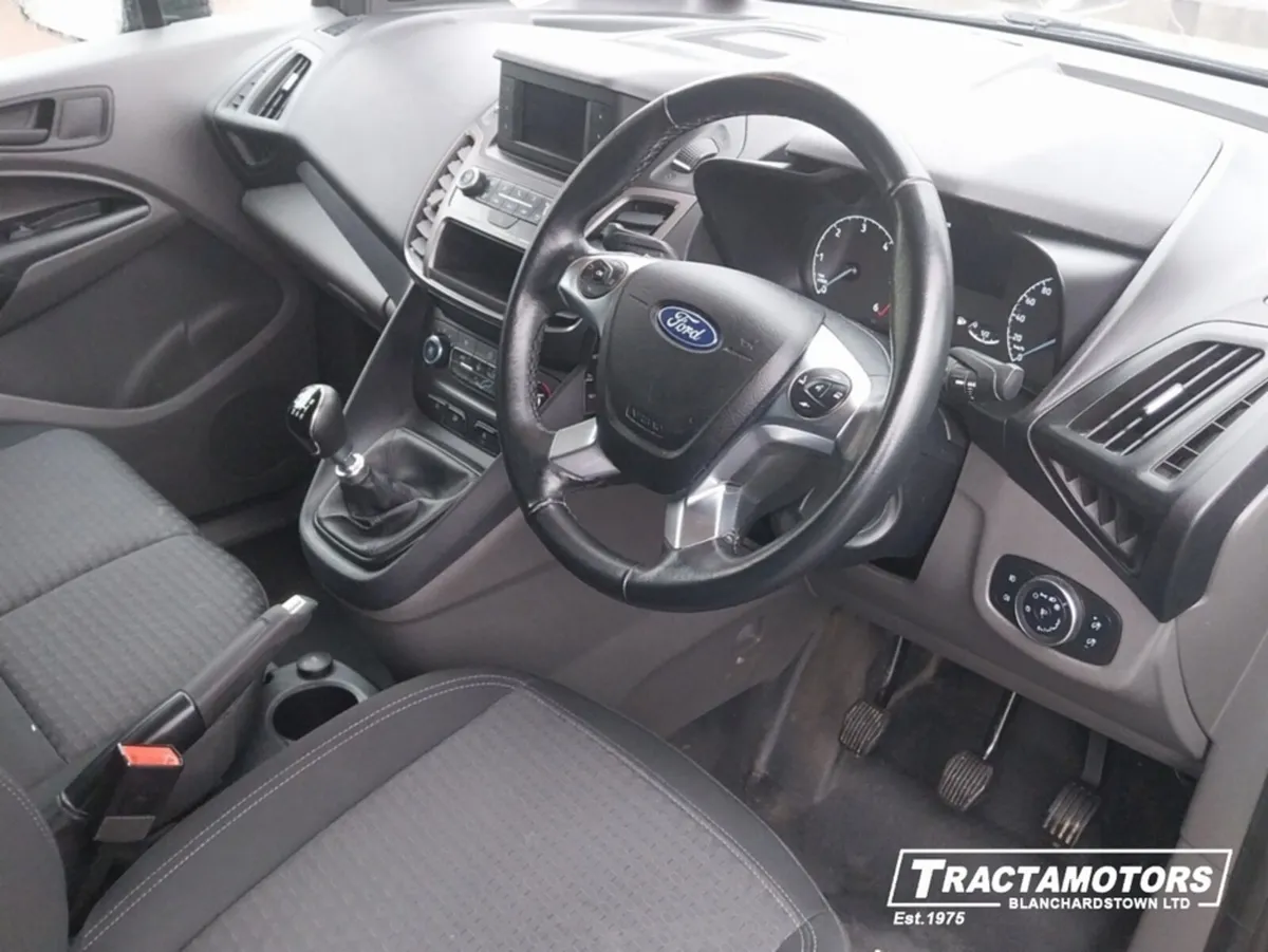 Ford Transit Connect LWB HP TREND 1 - Image 2