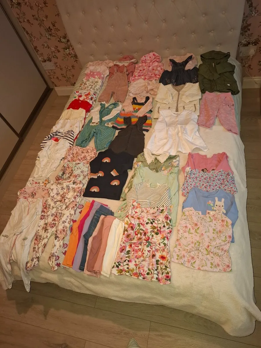 Baby girl clothes - Image 3