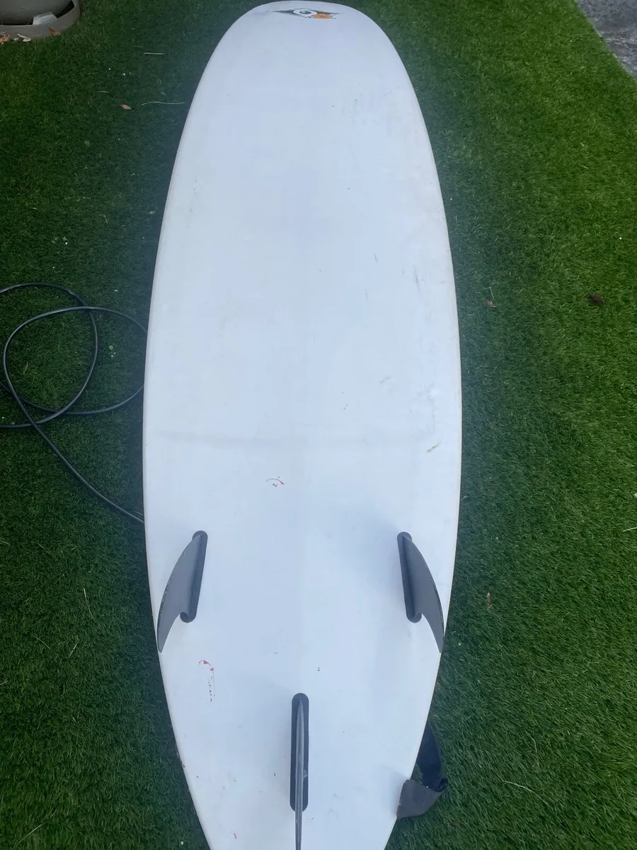 Surfboard - Image 1