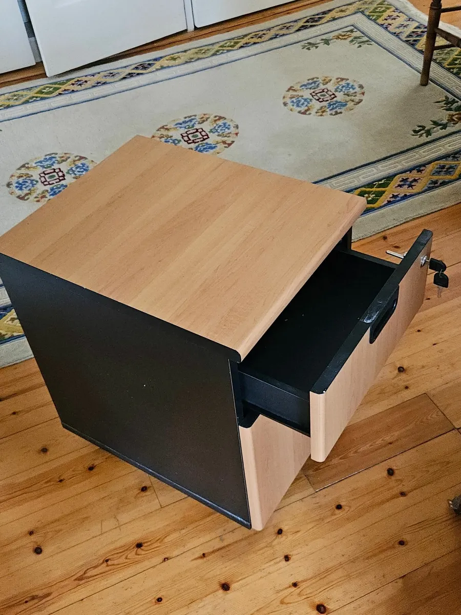 underdesk filing cabinet - Image 4