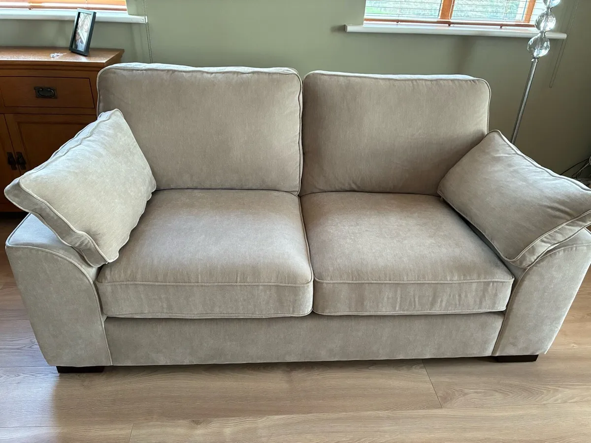 3&2 seater sofa - Image 1