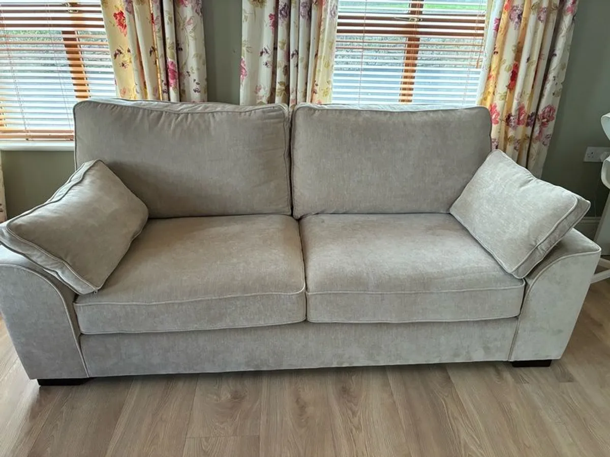 3&2 seater sofa - Image 2