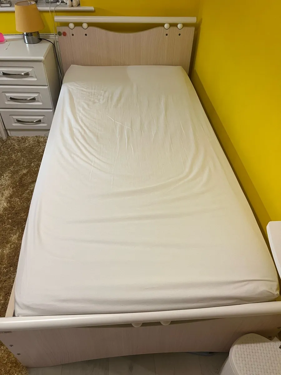 Matching Bed, Desk and Shelving Unit - Image 3